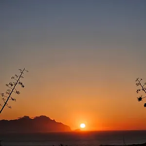 https://favignana-rooms.sicilyhotelsitaly.net